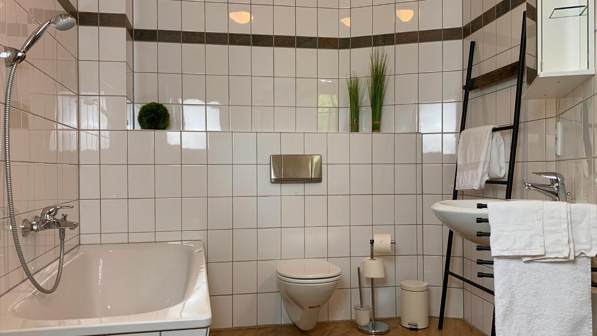Naturnahe Gaestewohnung Im Heidelandhaus Henzendorf Neuzelle Extérieur photo